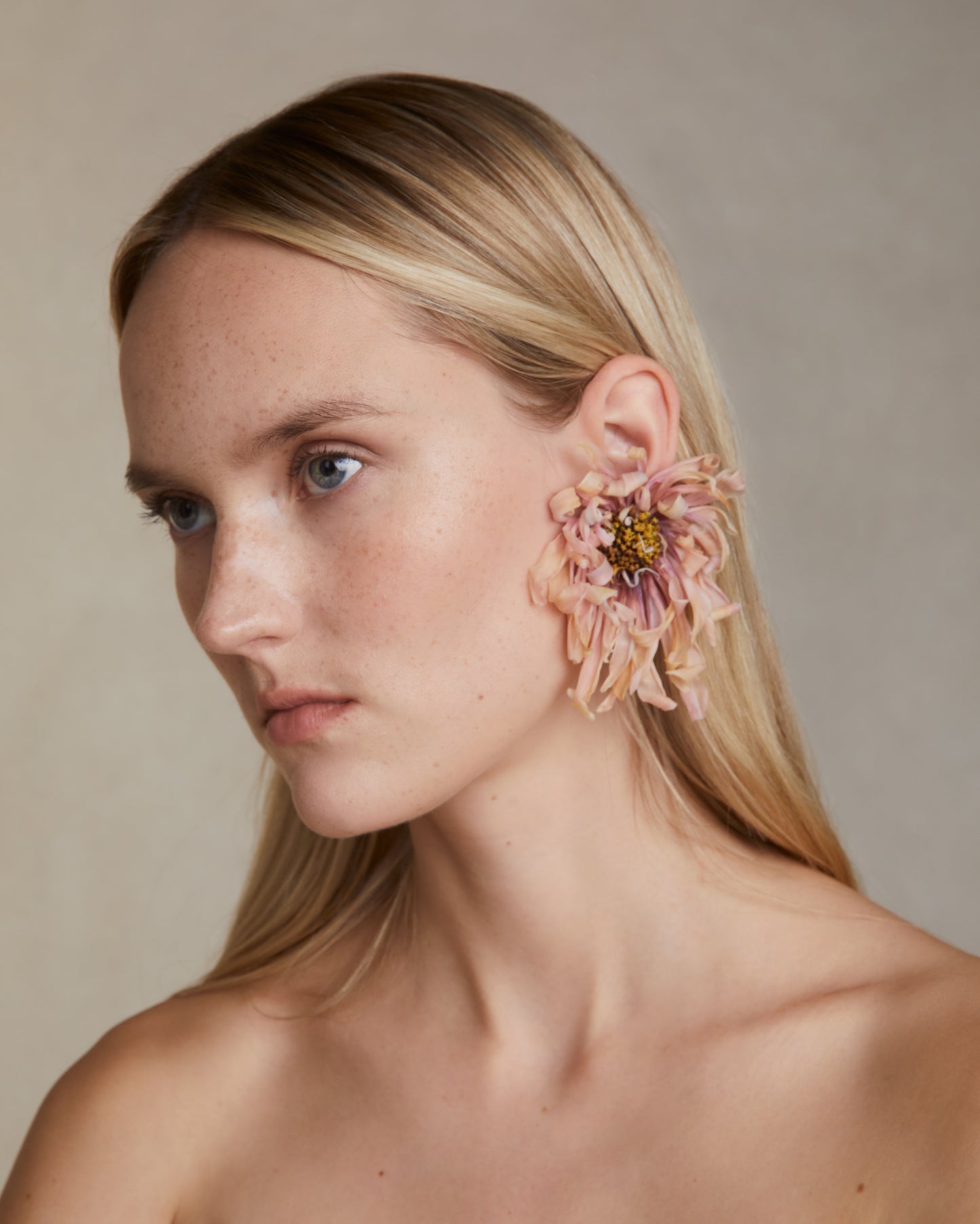 Chrysanthemum Earrings