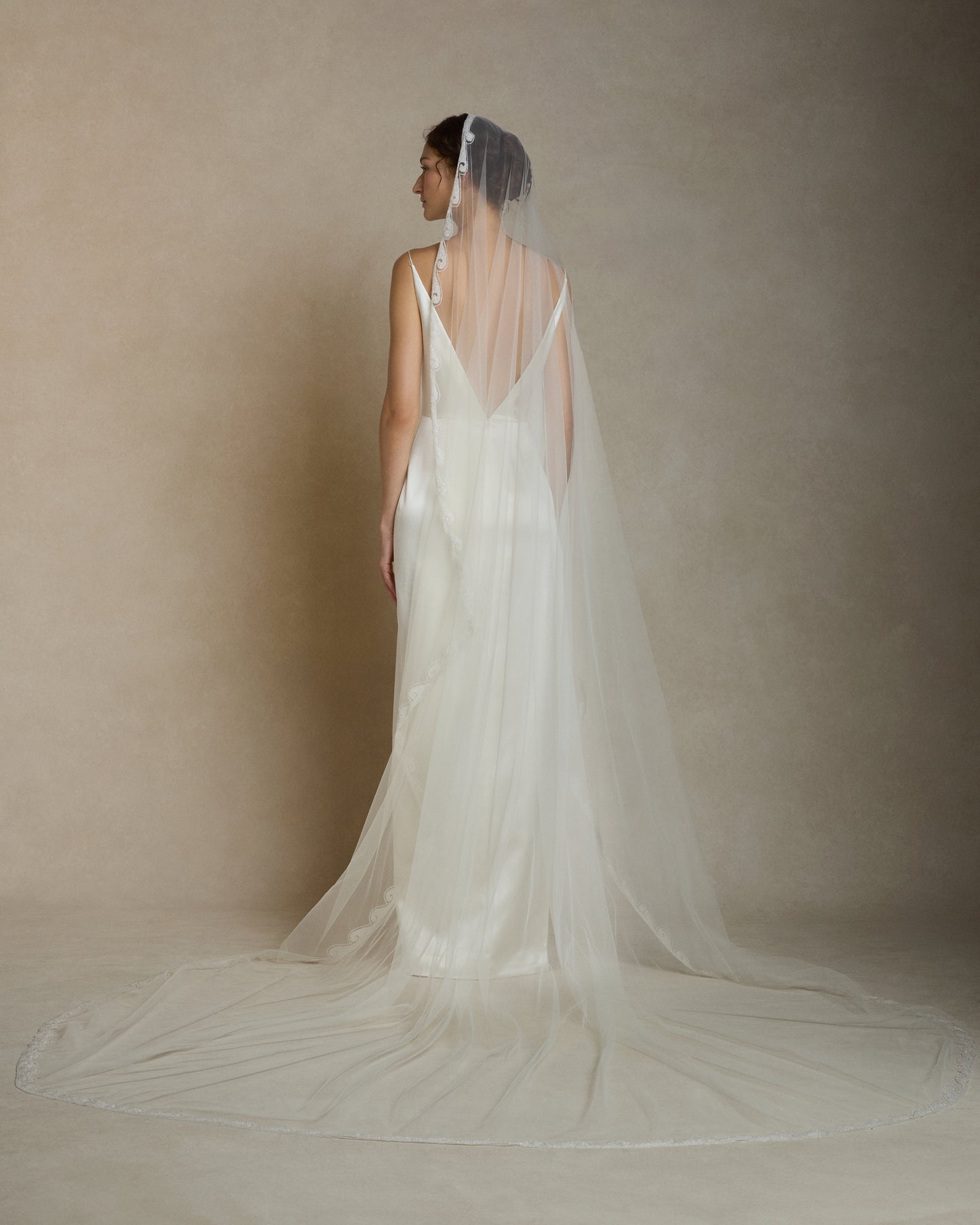 Beaded Wave Veil