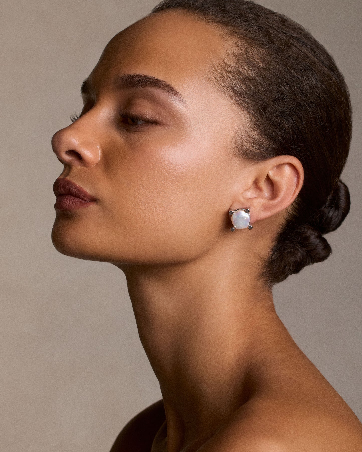 Pearl Disc Earrings