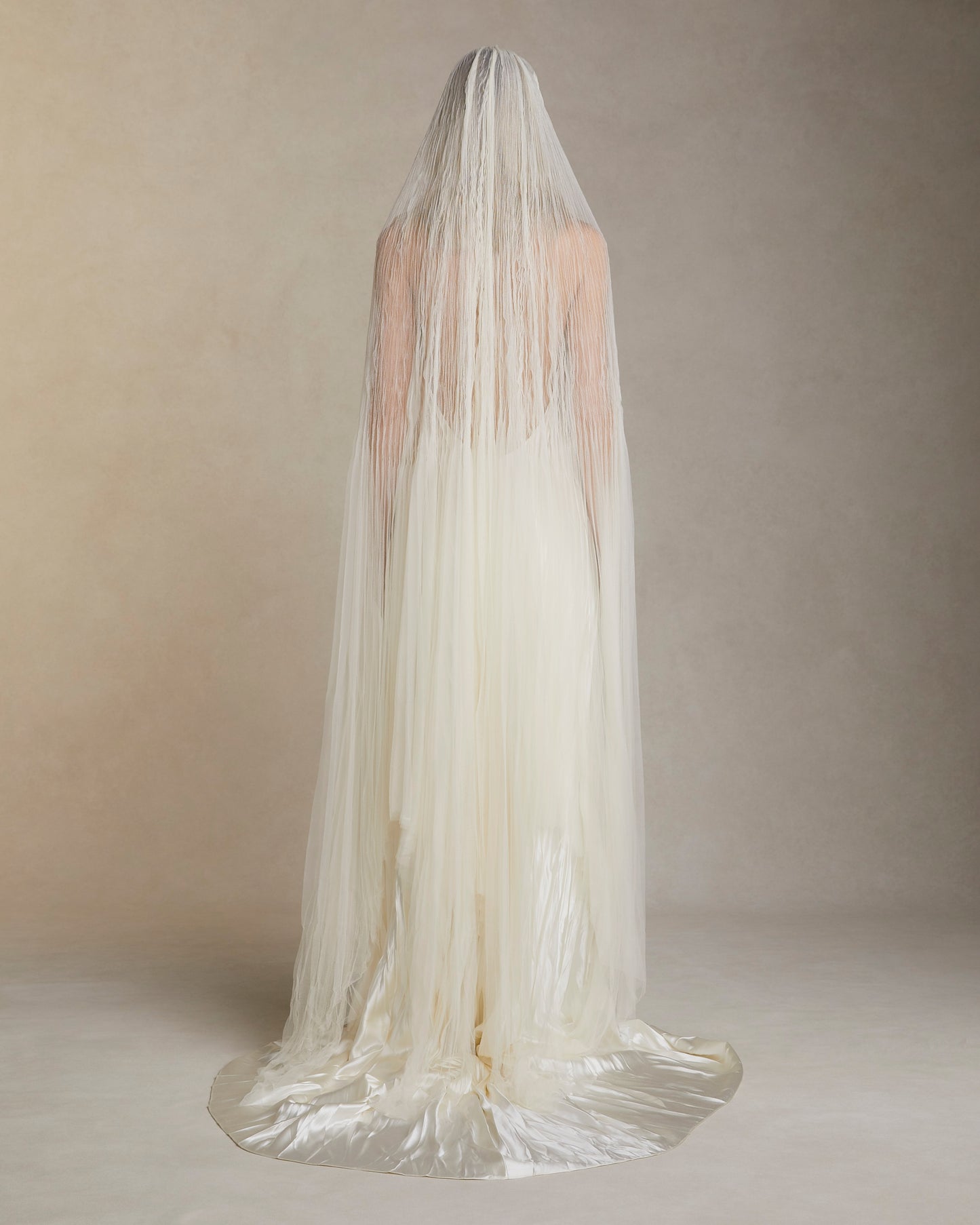 Pleated Tulle Veil