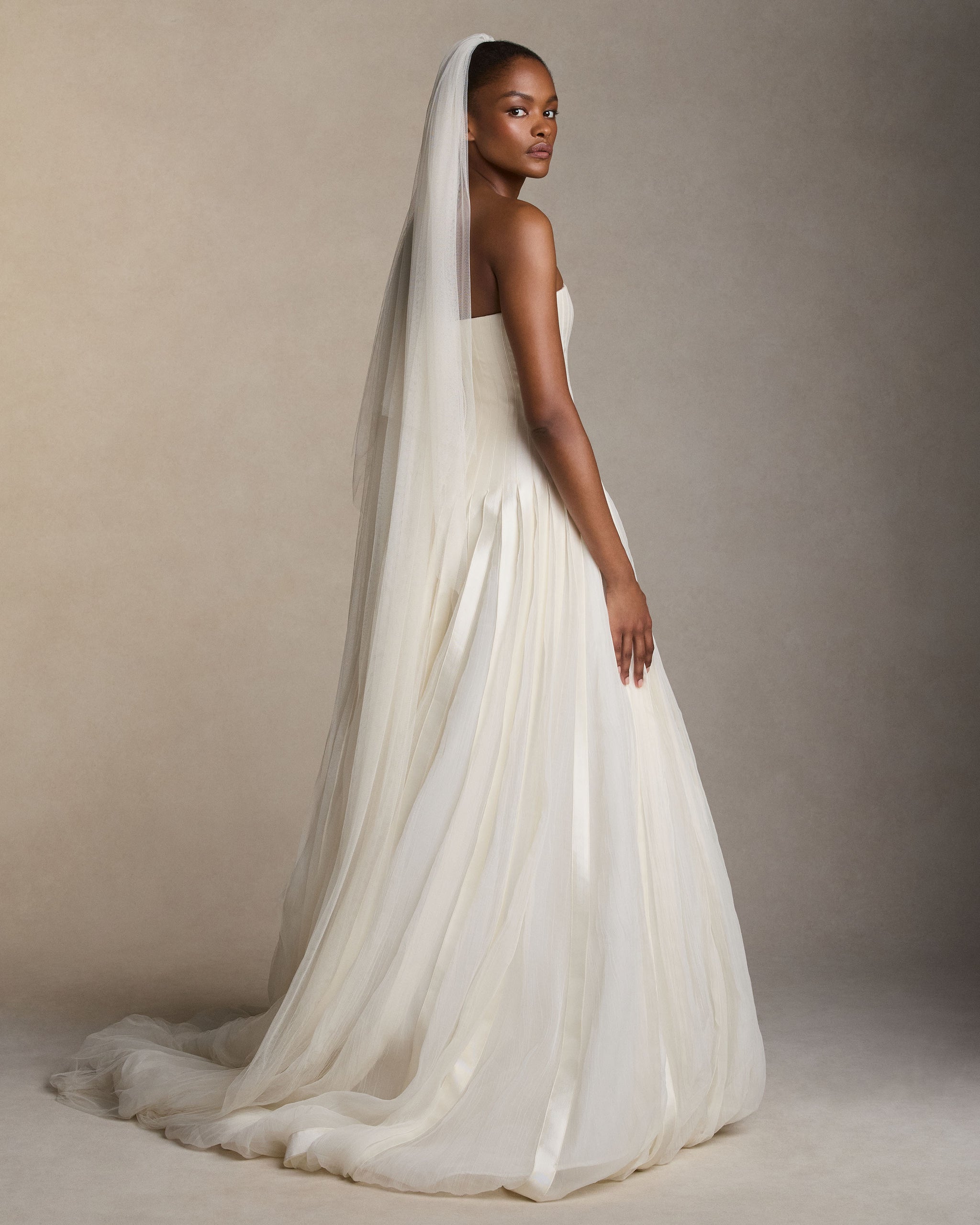 wedding dress and veil Simple Strapless A-line Dresses with VW1828 Viniodress Add the perfect bohemian vibe to your day with this boho wedding veil from Claire Pettibone What Veil to Wear with