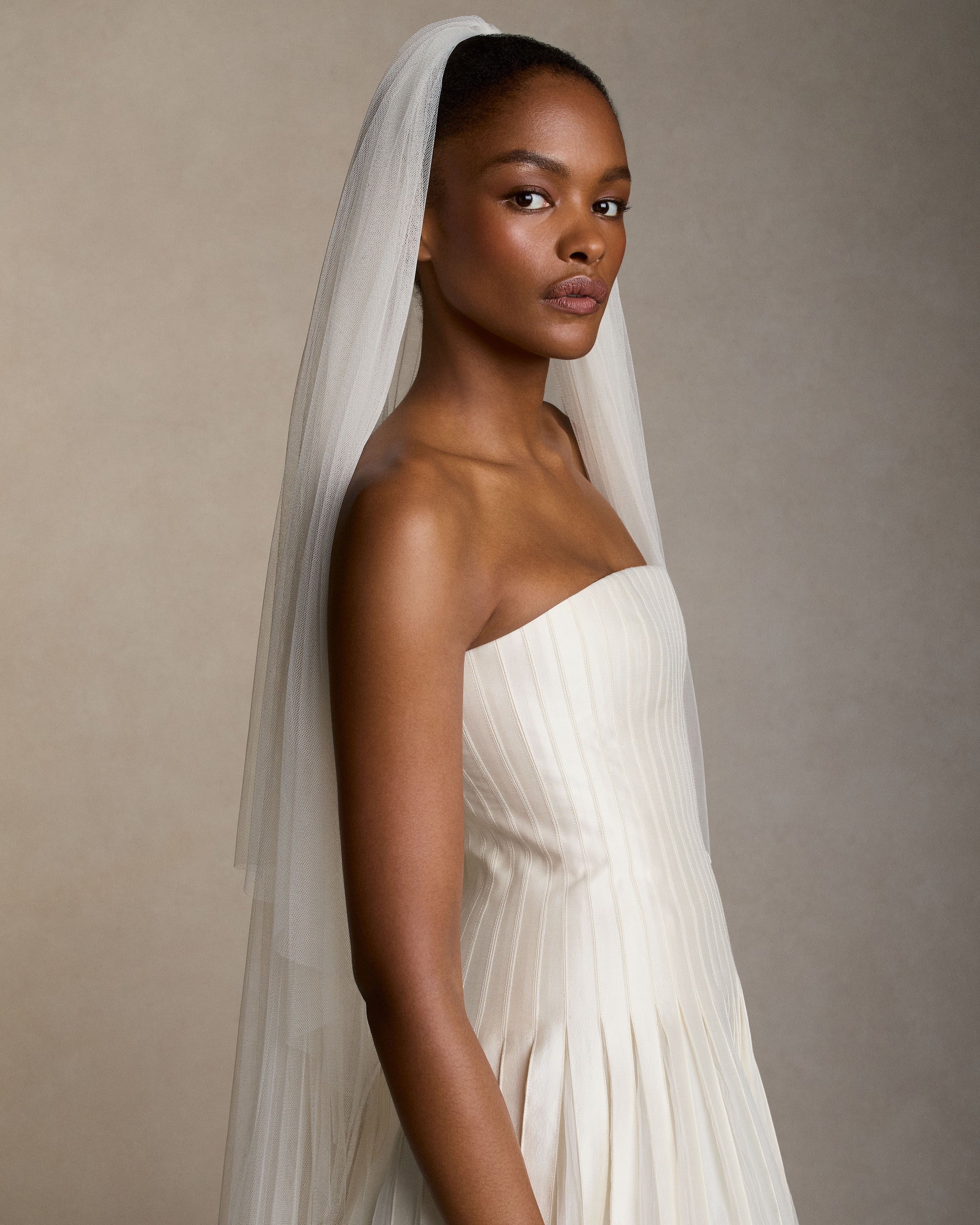 Veils & Headpieces – Danielle Frankel