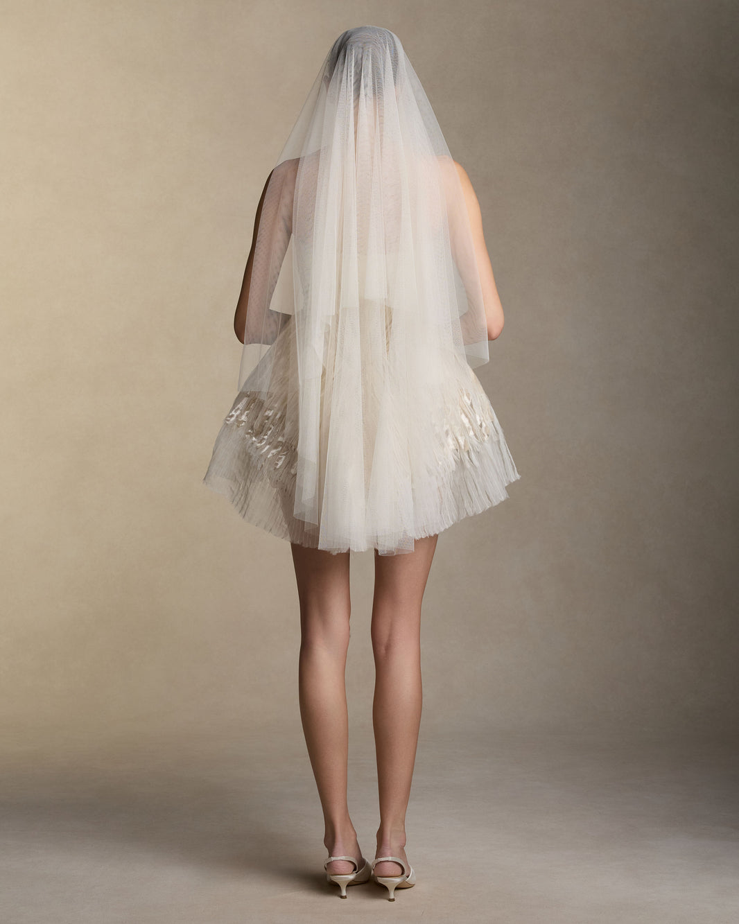 Veils & Headpieces – Danielle Frankel