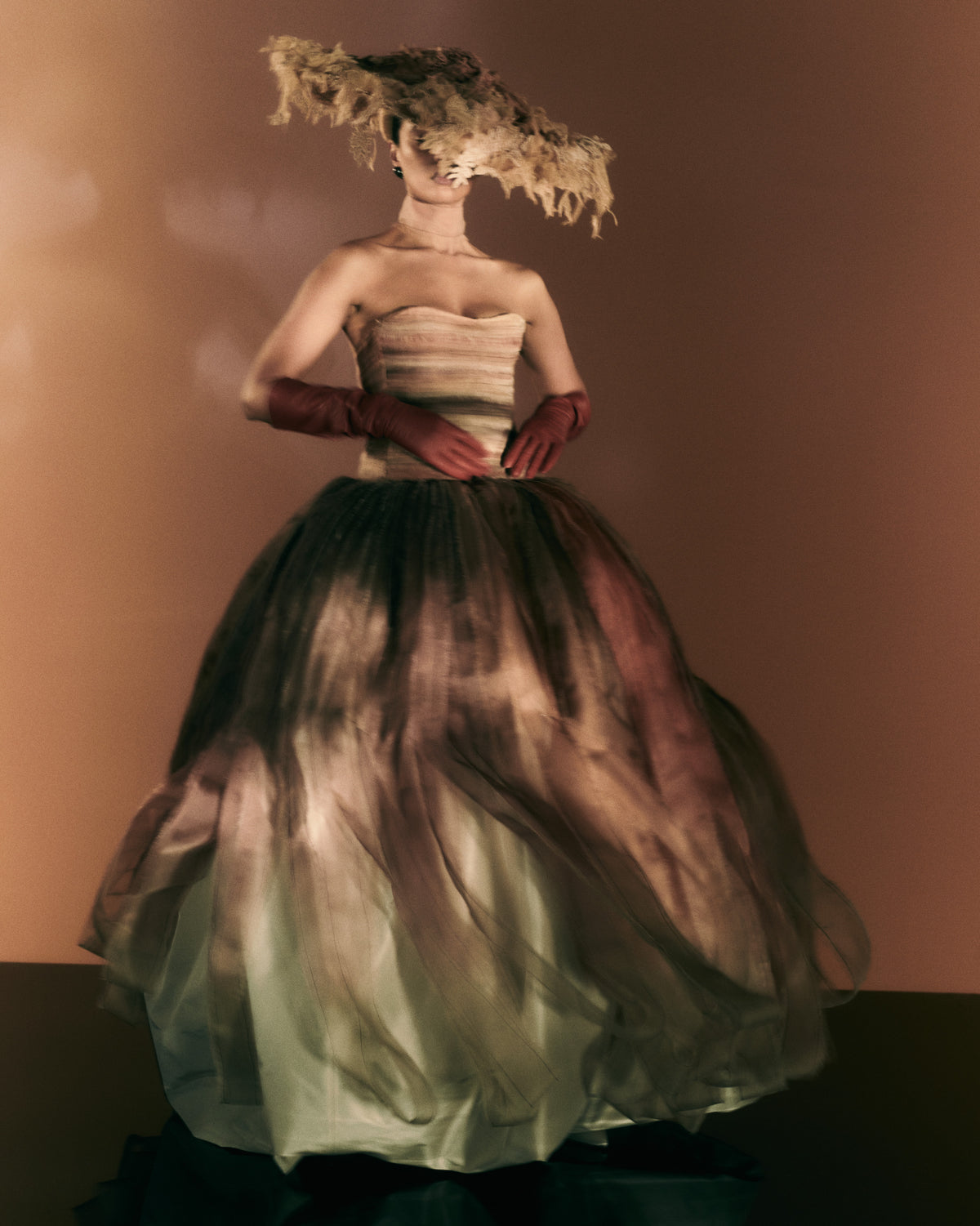 hand painted organza dress This hand-painted organza dress exudes elegance and beauty, as enchanting as a timeless melody